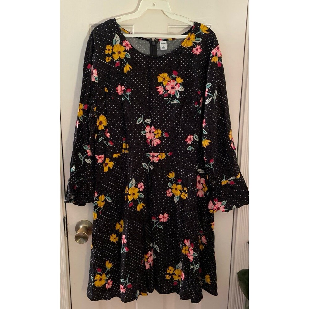 Old Navy A-Line Dress Black Floral Bell Sleeves NWT XL